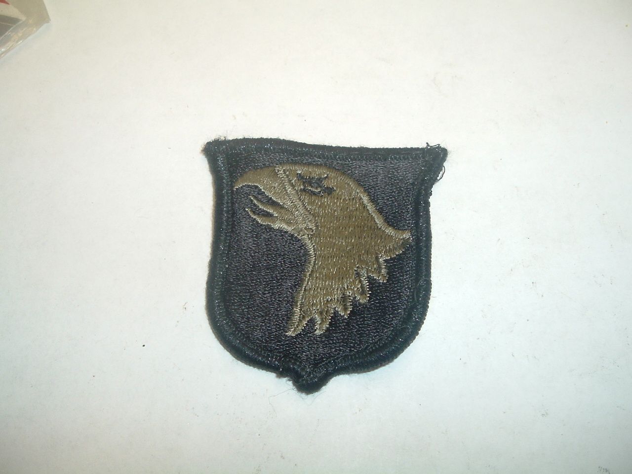 MILITARY US ARMY PATCH 101ST AIRBORNE DIVISION BLACK SUBDUED COMBAT USED SEW ON