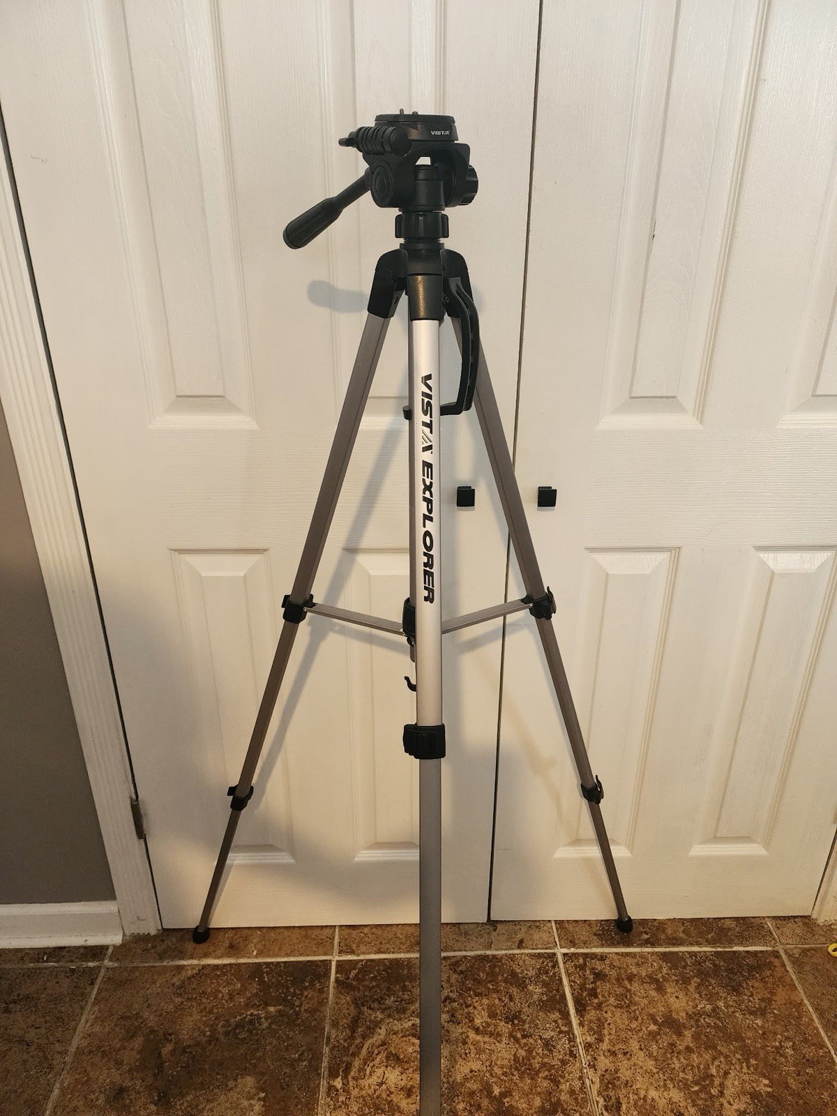 Vista Explorer Tripod with Carrying Bag Foldable & Adjustable Legs 52in