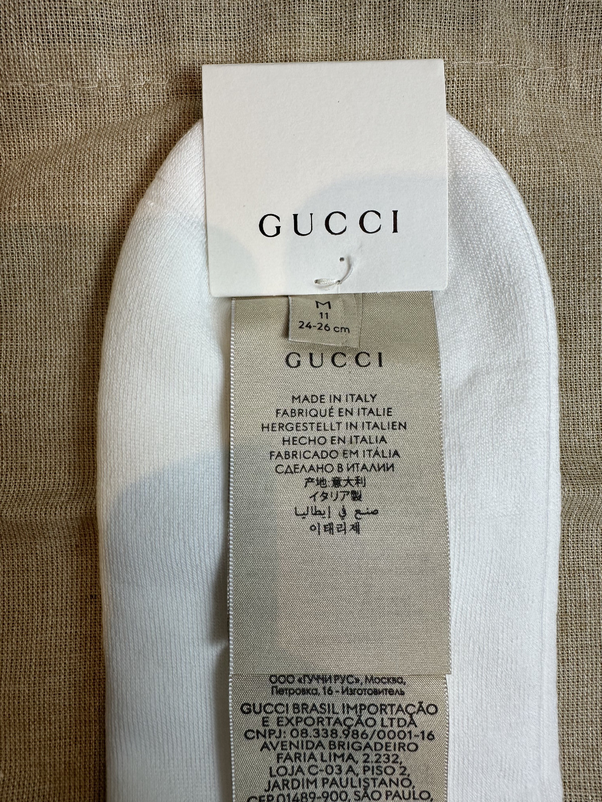 NWT Authentic Gucci GG Logo Socks White Blue Size M