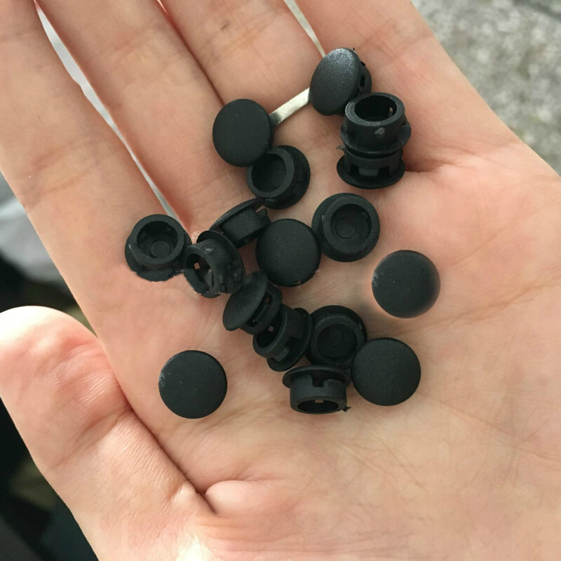 Round Plastic Blanking End Caps Tube Pipe Inserts Plug Bung Stopper Black/White