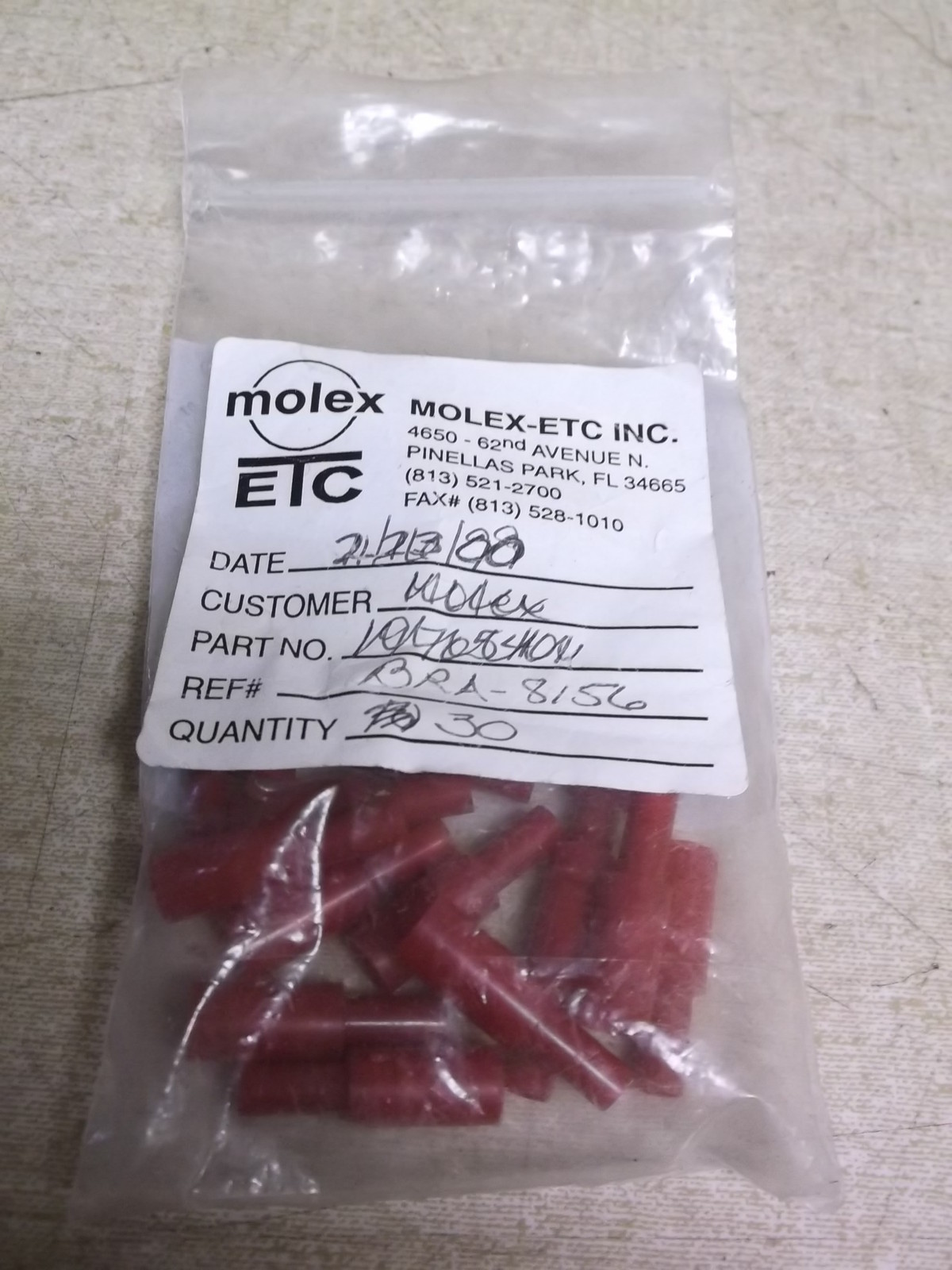 NEW Molex ETC BRA-886 Lot of 30 Red Connectors *FREE SHIPPING*