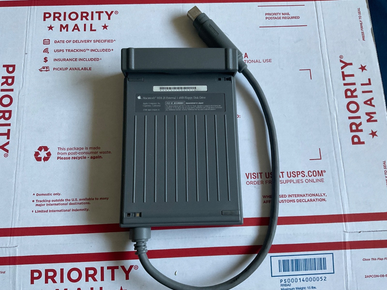 Apple Macintosh HDI-20 External 1.4MB Floppy Disk Drive -Untested