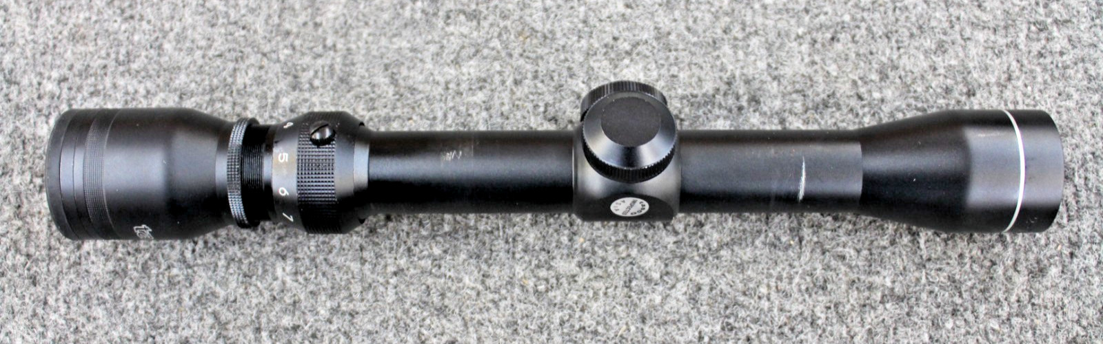 Tasco 2-7X32 Wide Angle Riflescope DWC27X32 w/ Original Box (Preowned)