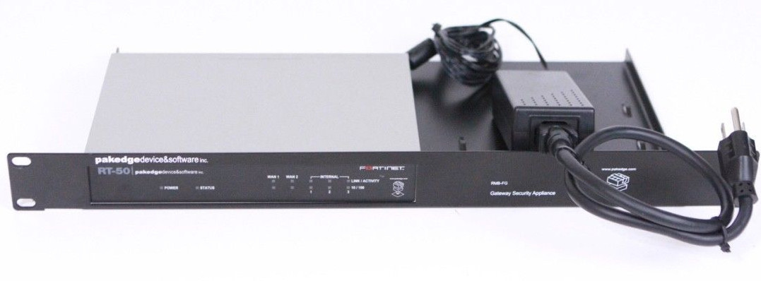 Pakedge Device & Sofware Inc. RT-50 Router With Rack & PSU