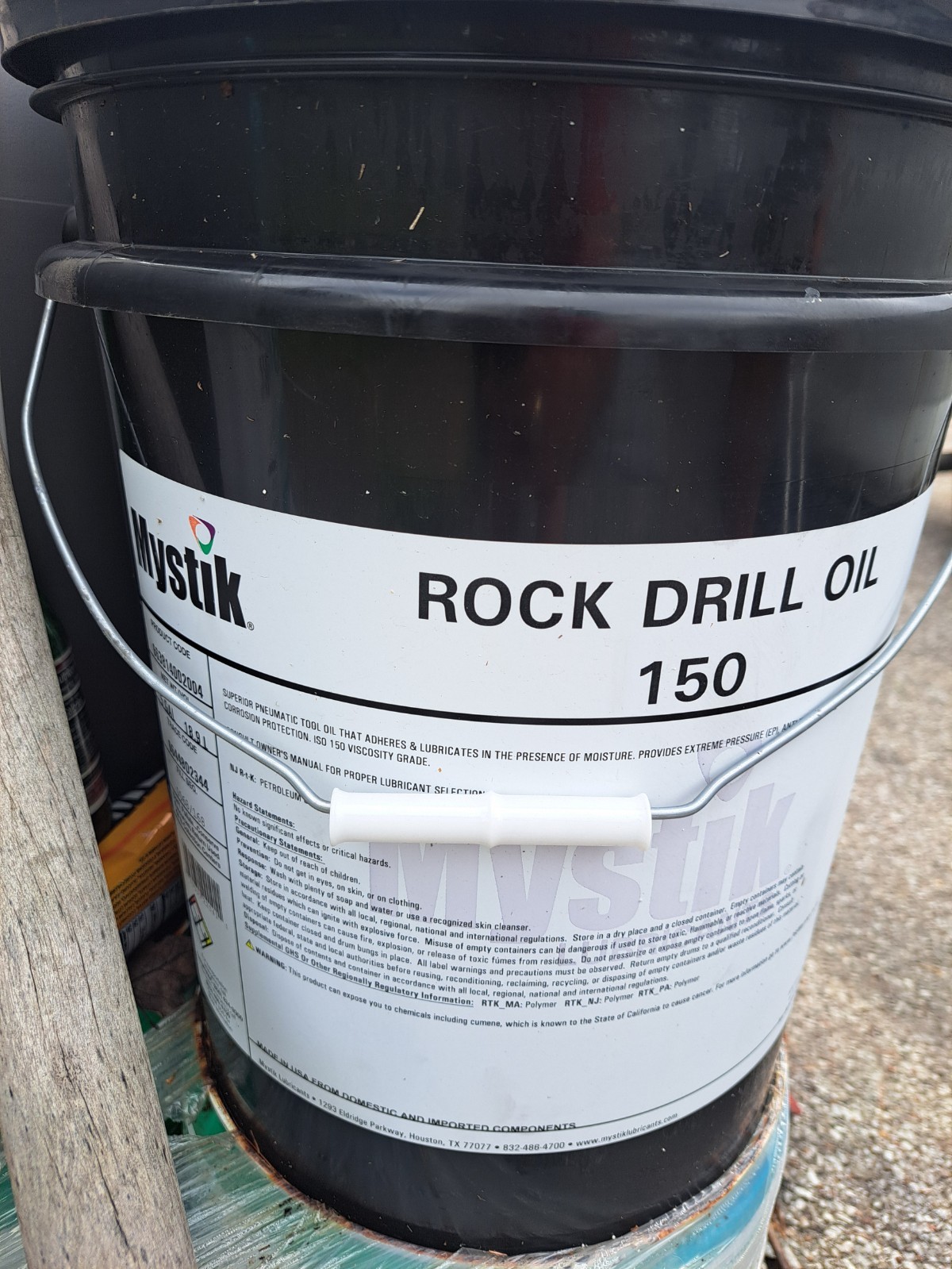 Mystik Rock Drill Oil (150) [5.00-gal./18.93-Liter. Pail] 663814002004
