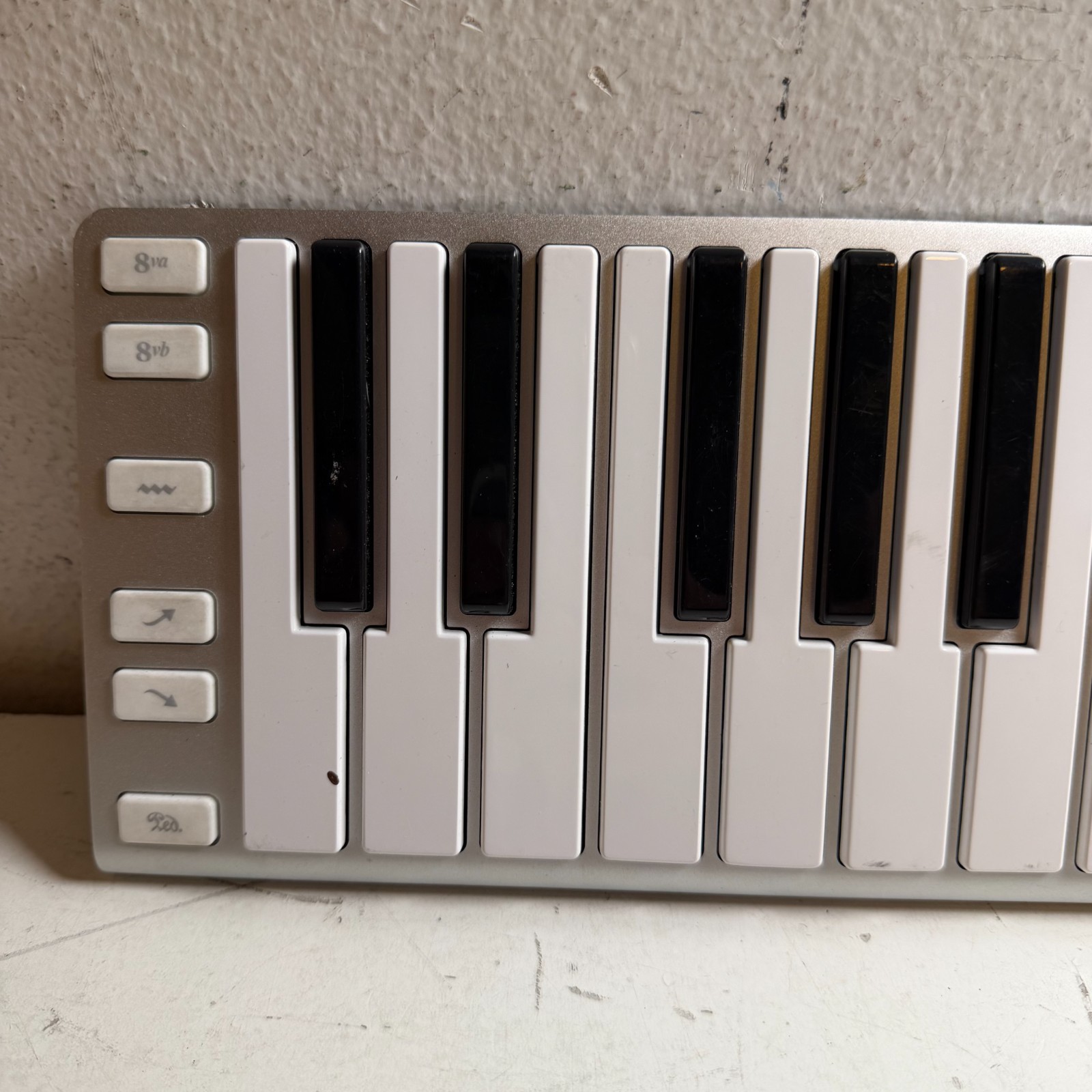 CME Xkey KX01U00 Silver Portable Durable USB Music Keyboard Controller