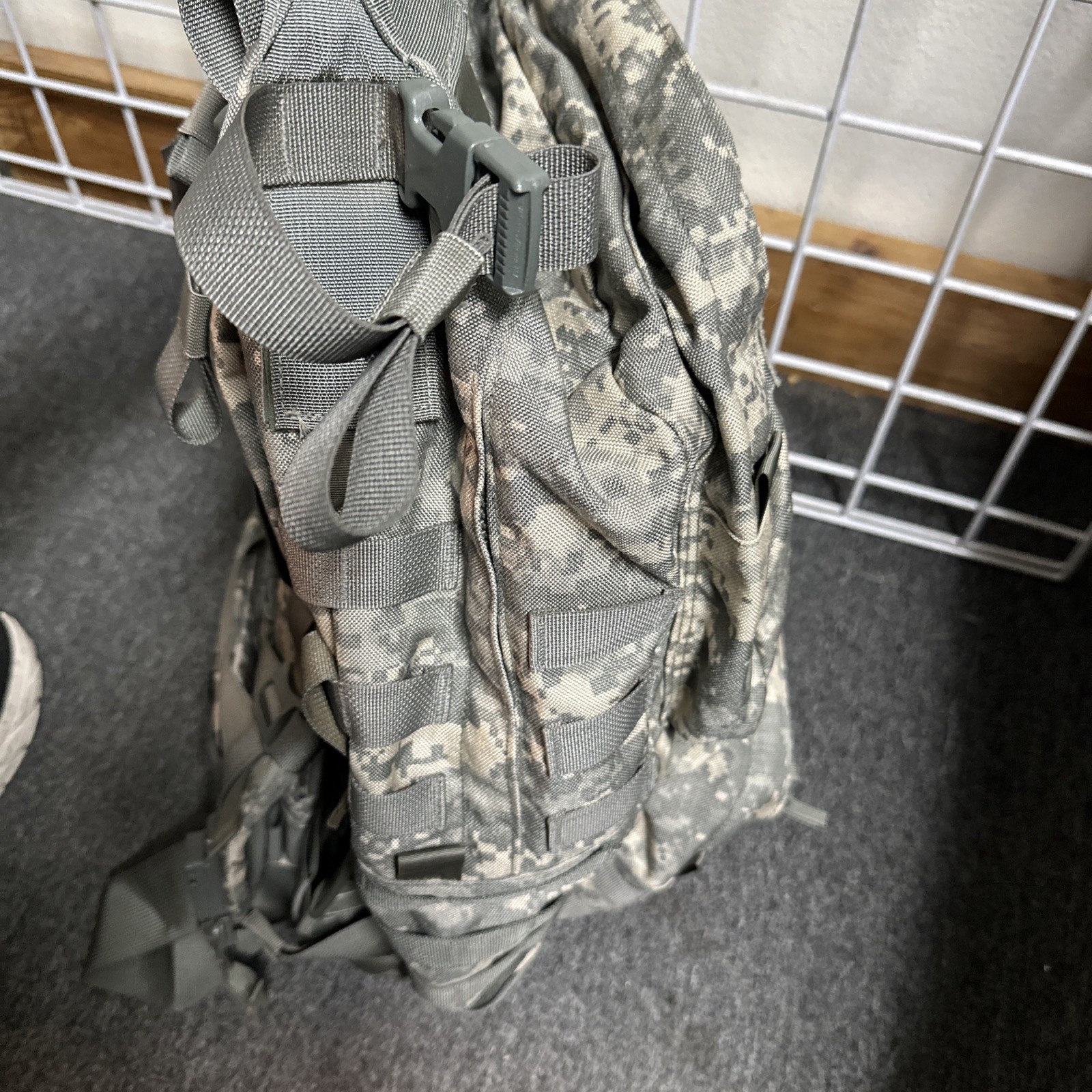 NEW USGI ACU DIGITAL MOLLE Medium Rucksack Backpack New