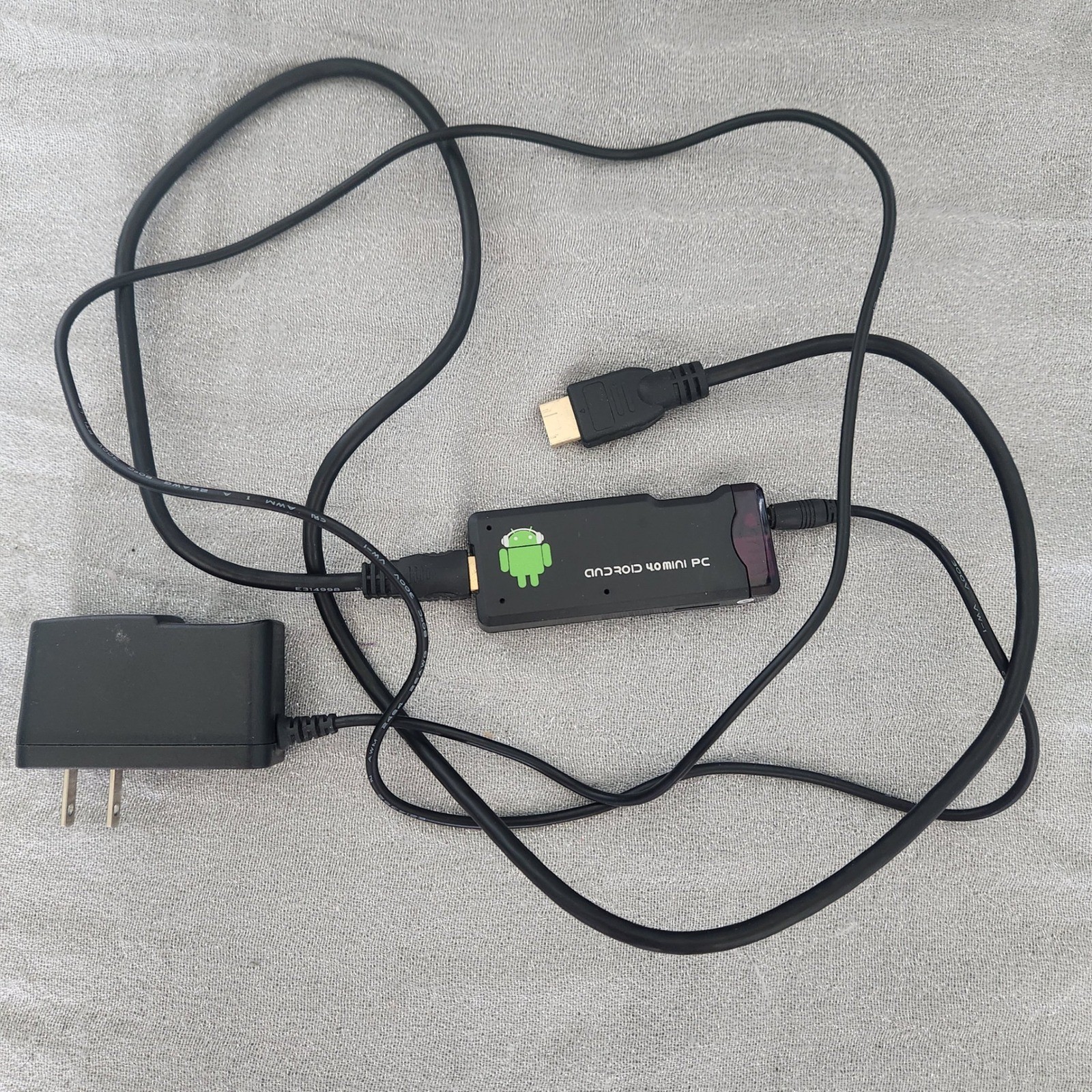 Android 4.0 Mini PC HDMI Stick TV Box Media Player Black with Power Adapter