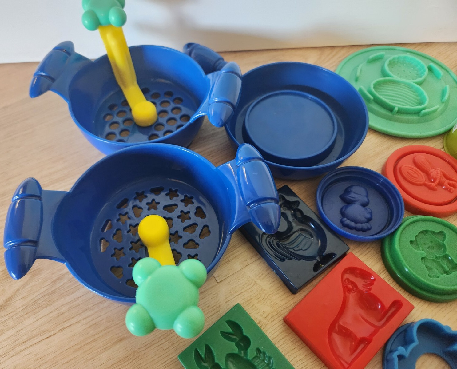 Play Doh Assorted Accessories 45 Pieces Cookware Lilo & Stitch Animals etc