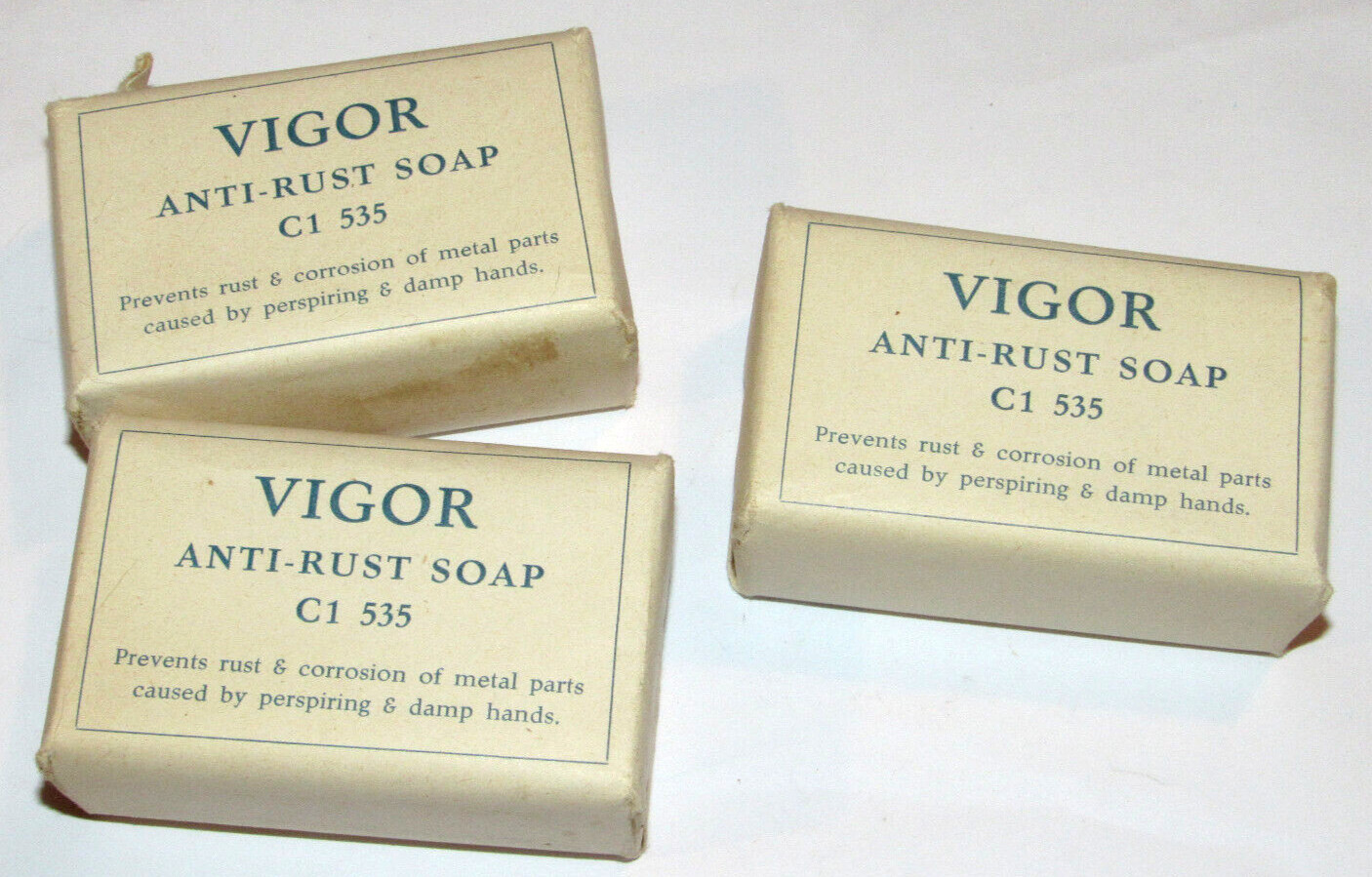 VTG VIGOR 'ANTI-RUST' SOAP! 3 UNUSED BARS/REMOVES OILS & SWEAT FROM HANDS/FRANCE