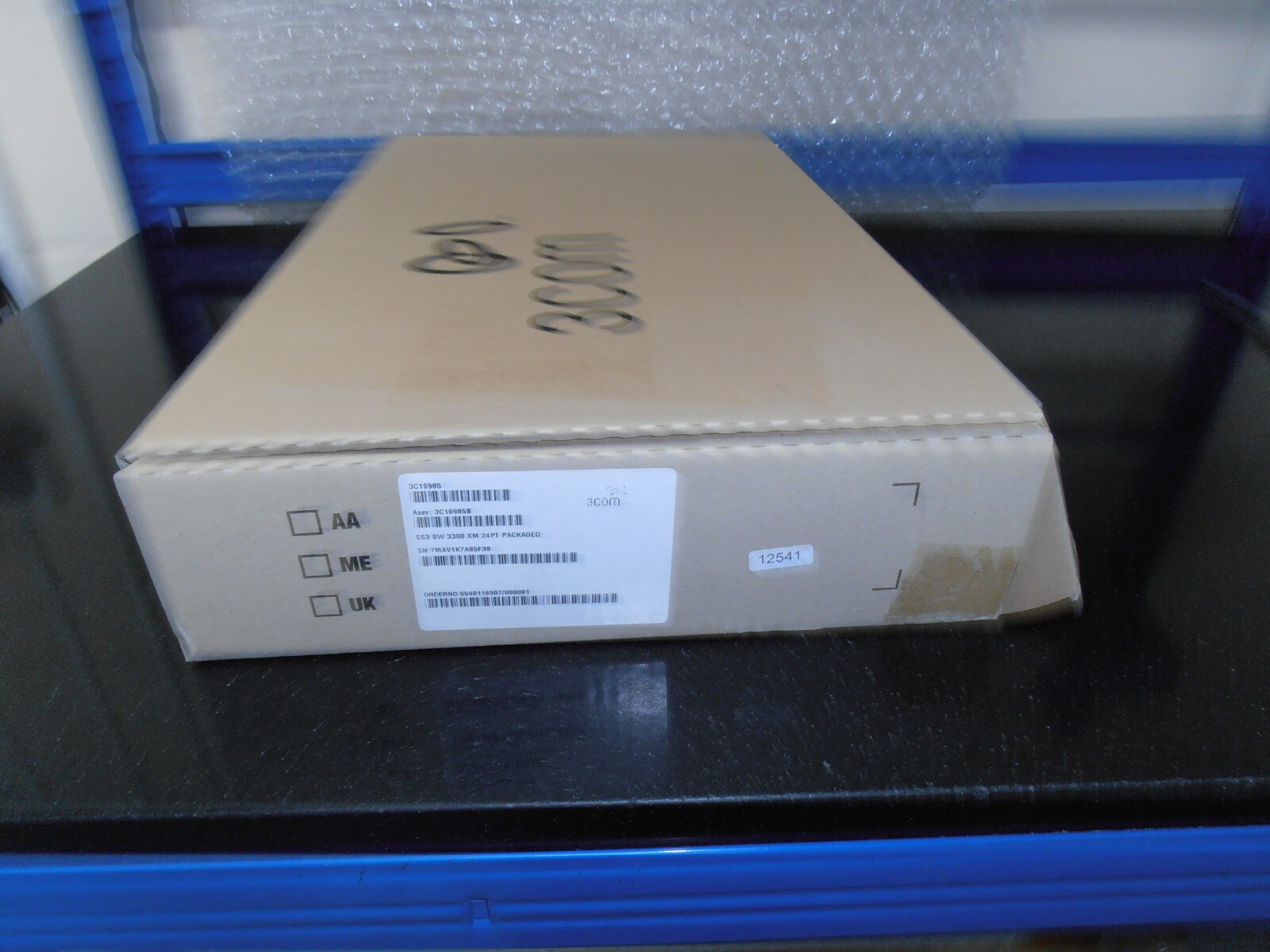 3COM 3300XM Super Stack 3, 24 Port Switch 3C16985B.
