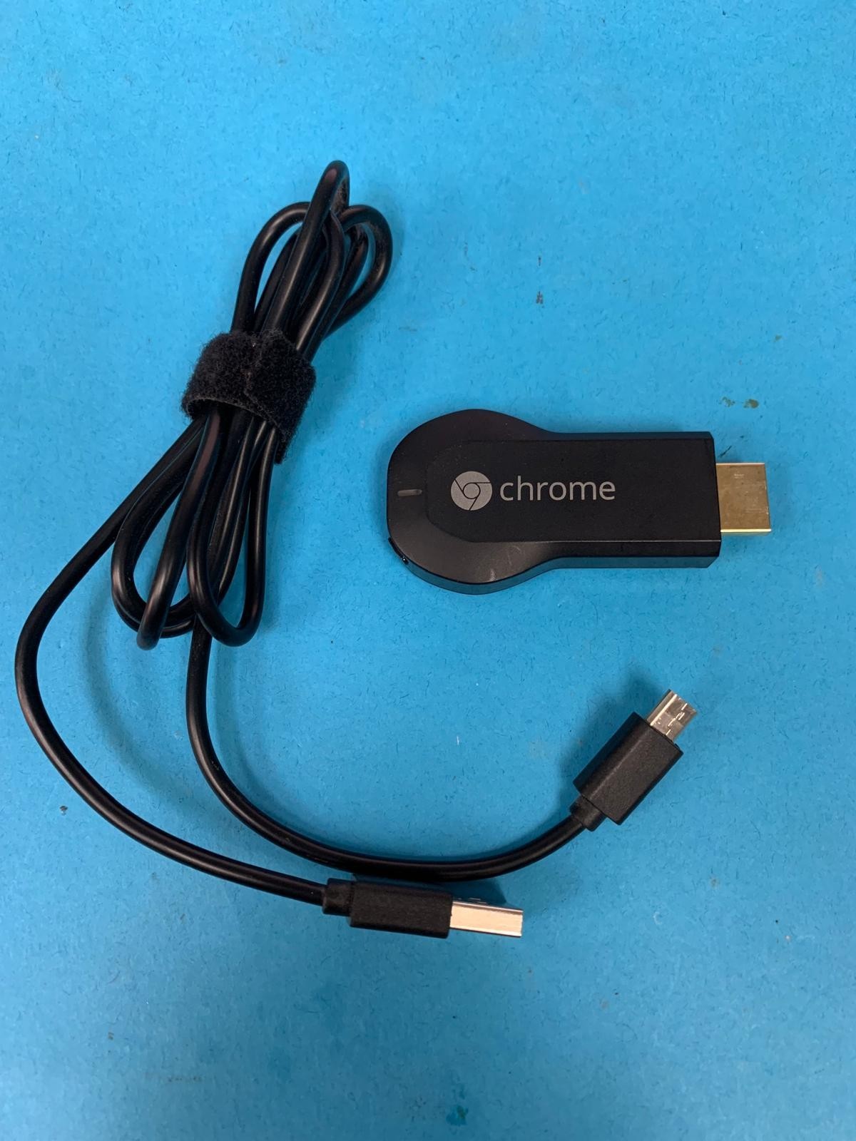 ✨Google Chrome Chromecast Model H2G2-42 HDMI Media Streamer ✨