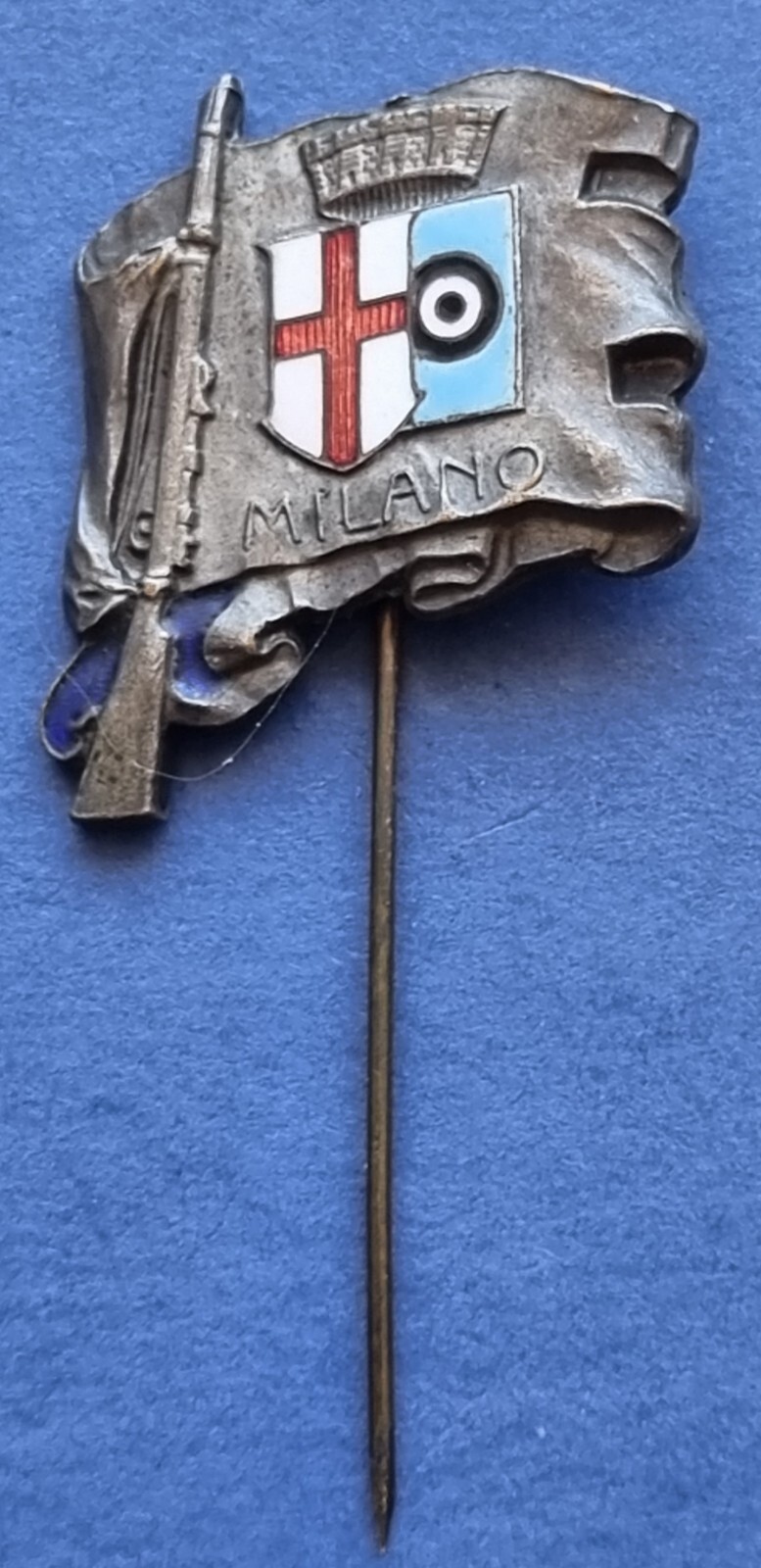 KINGDOM OF ITALY LIBERTY STYLE ENAMEL BADGE SHOOTING MILAN RIFLE TSN