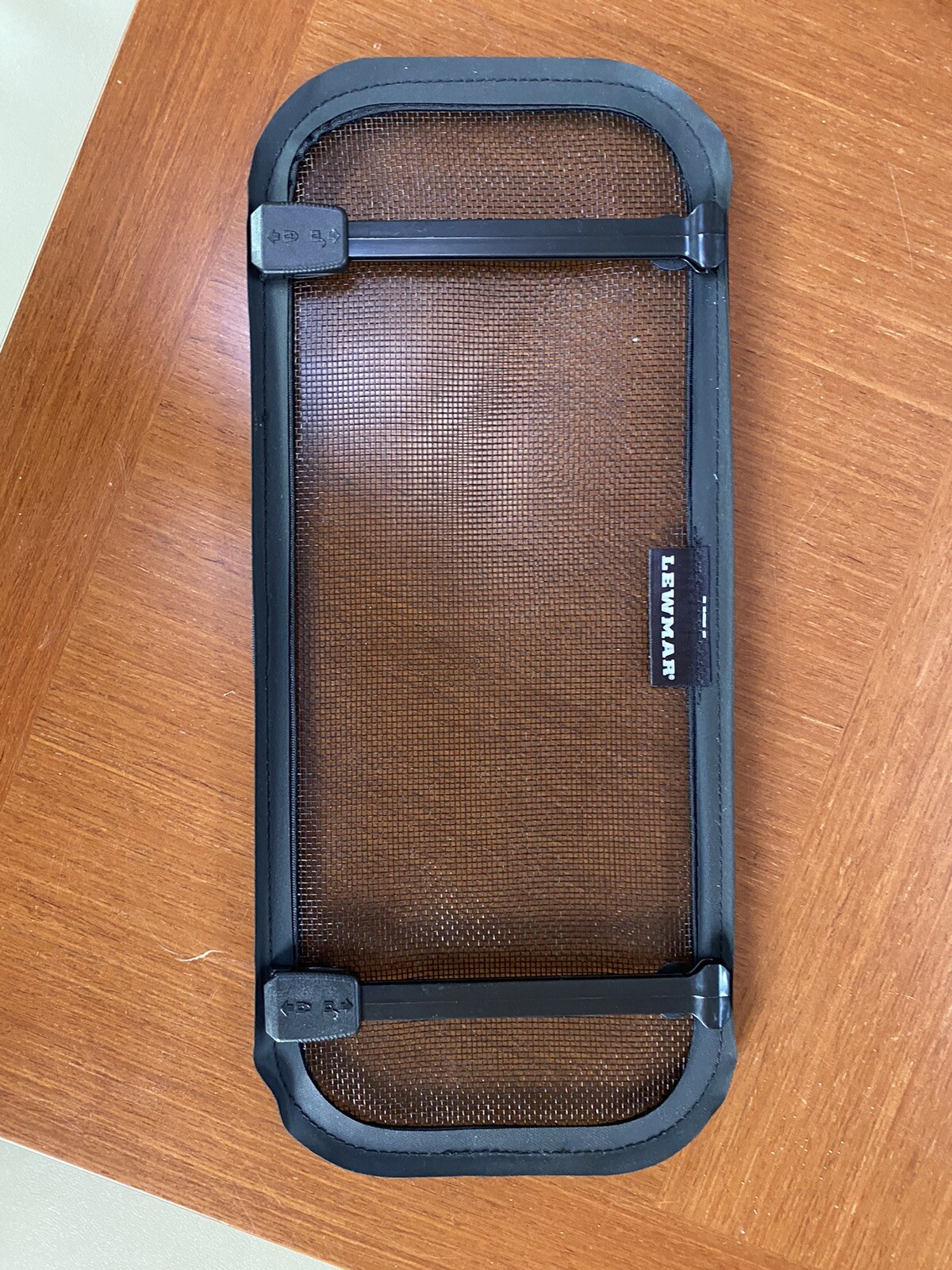 Lewmar 367312936 Clip Flyscreen
