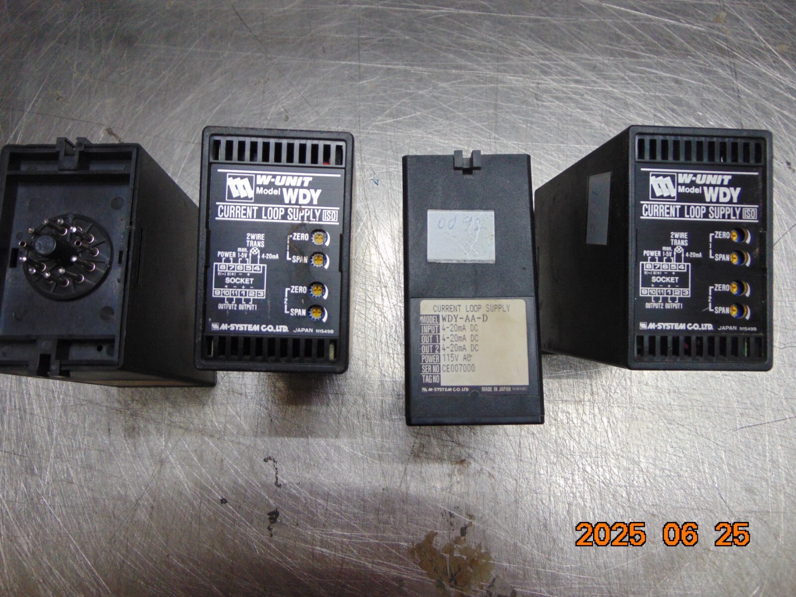 (1) M-system WDY-AA-D Current Loop Supply 120v-ac