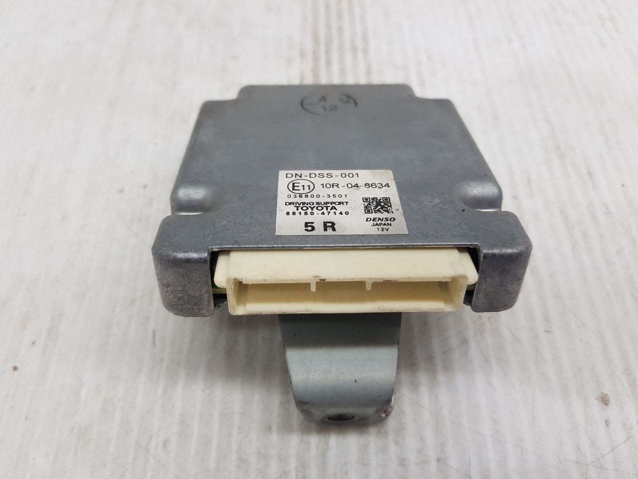 2017-2019 TOYOTA PRIUS / PRIUS PRIME DRIVING SUPPORT CONTROL OEM 88150-47140