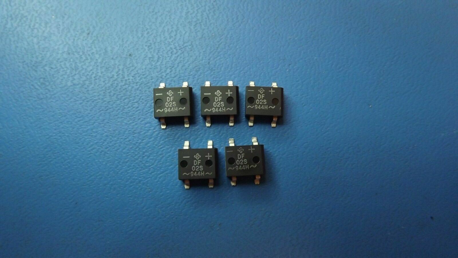 (5PCS) DF02S VISHAY/GENERAL SEMI DIODE BRIDGE 200V 1.5A 4-SMD