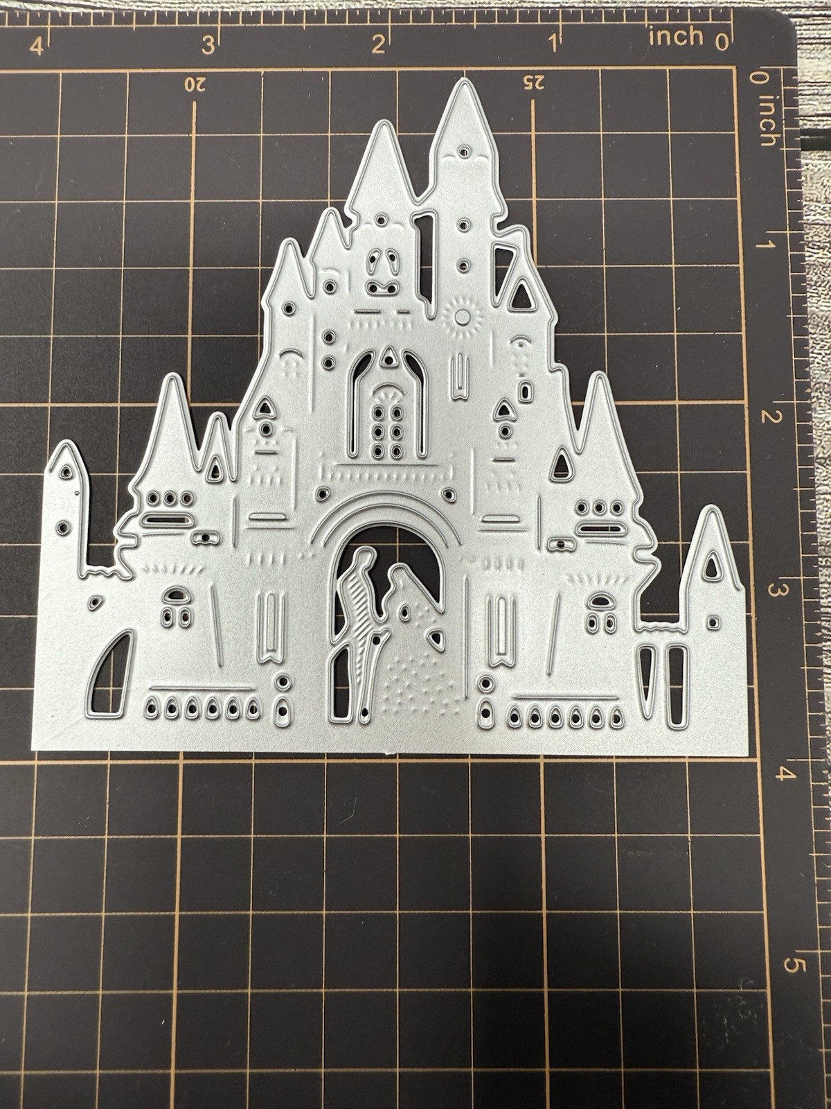 Universal Thin Metal Die Cut Tool Emboss Cinderella Castle Disney wedding prince