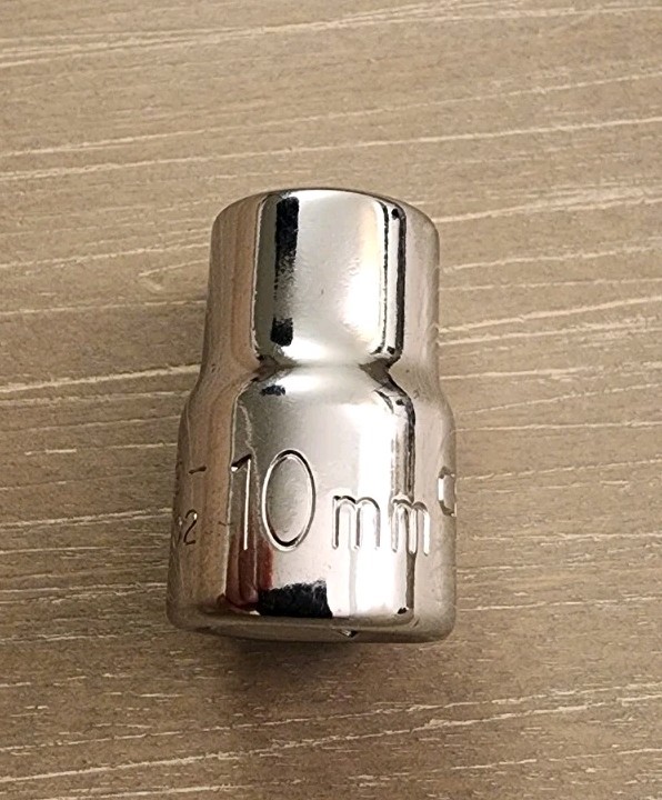 Craftsman USA 10mm Socket 12 Point 3/8 Drive EE 44302