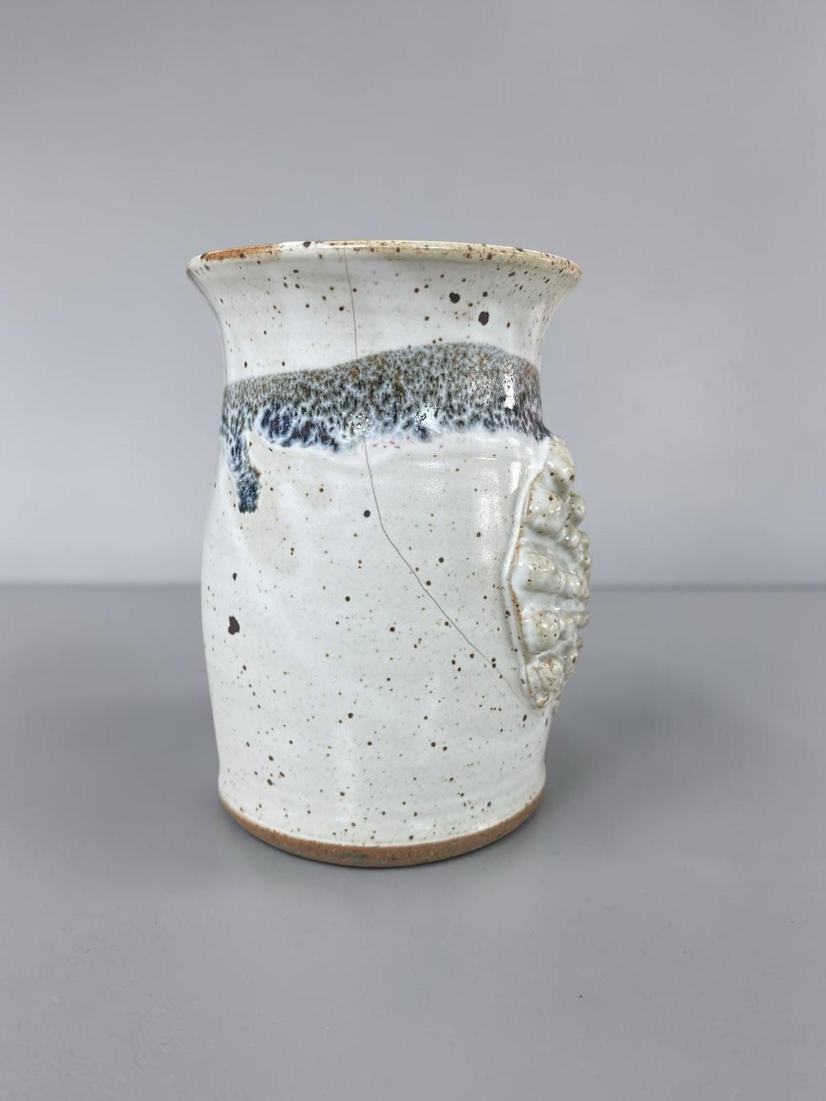 Gene Gandee Speckled Stoneware Seashell Mug White/Blue Rustic Round Decor