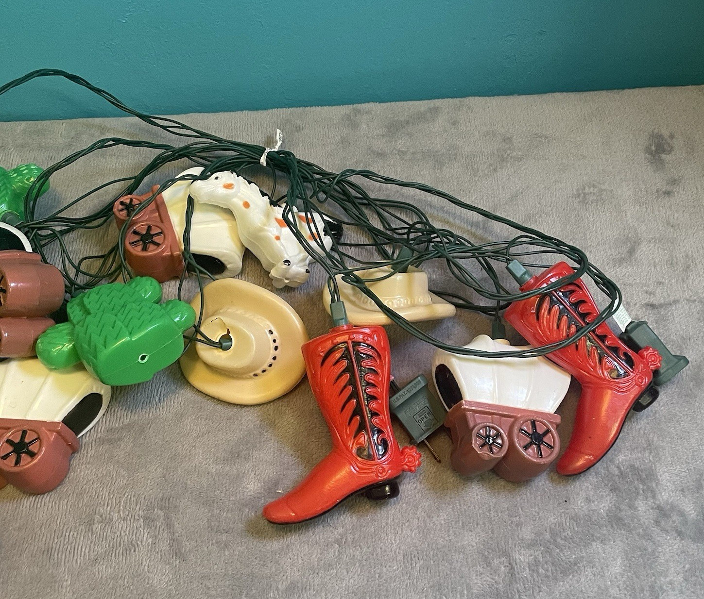 Blow Mold String Lights RV Camping Party Patio Western Cowboy Cactus Wagon 28'