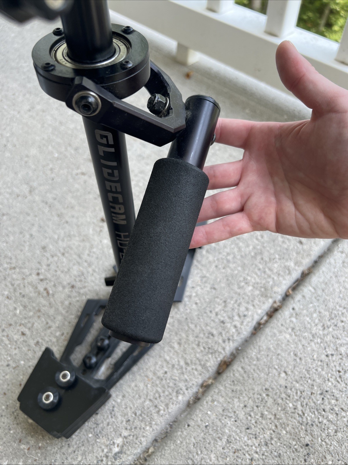 Glidecam HD-2000 Stabilizer Kit with Weights and Attachments (Black)