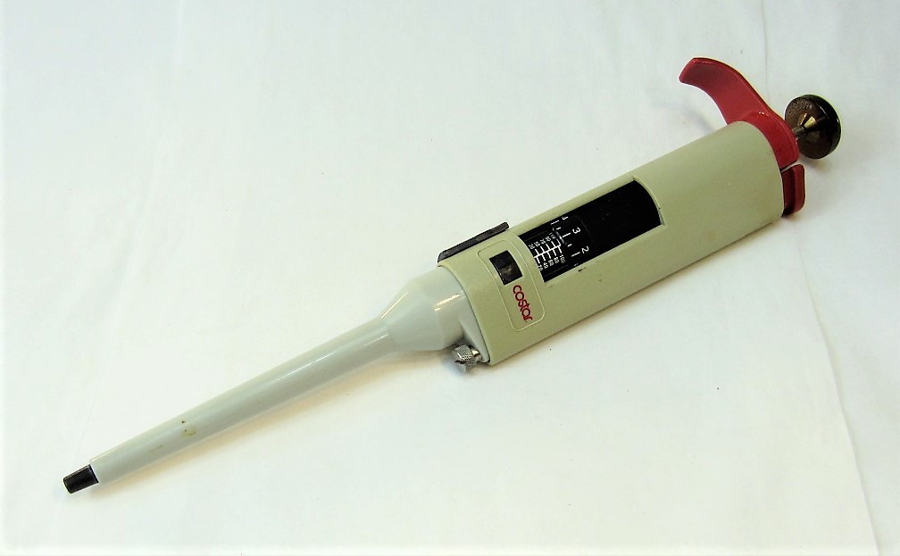 Costar 200uL Pipette Pipettor