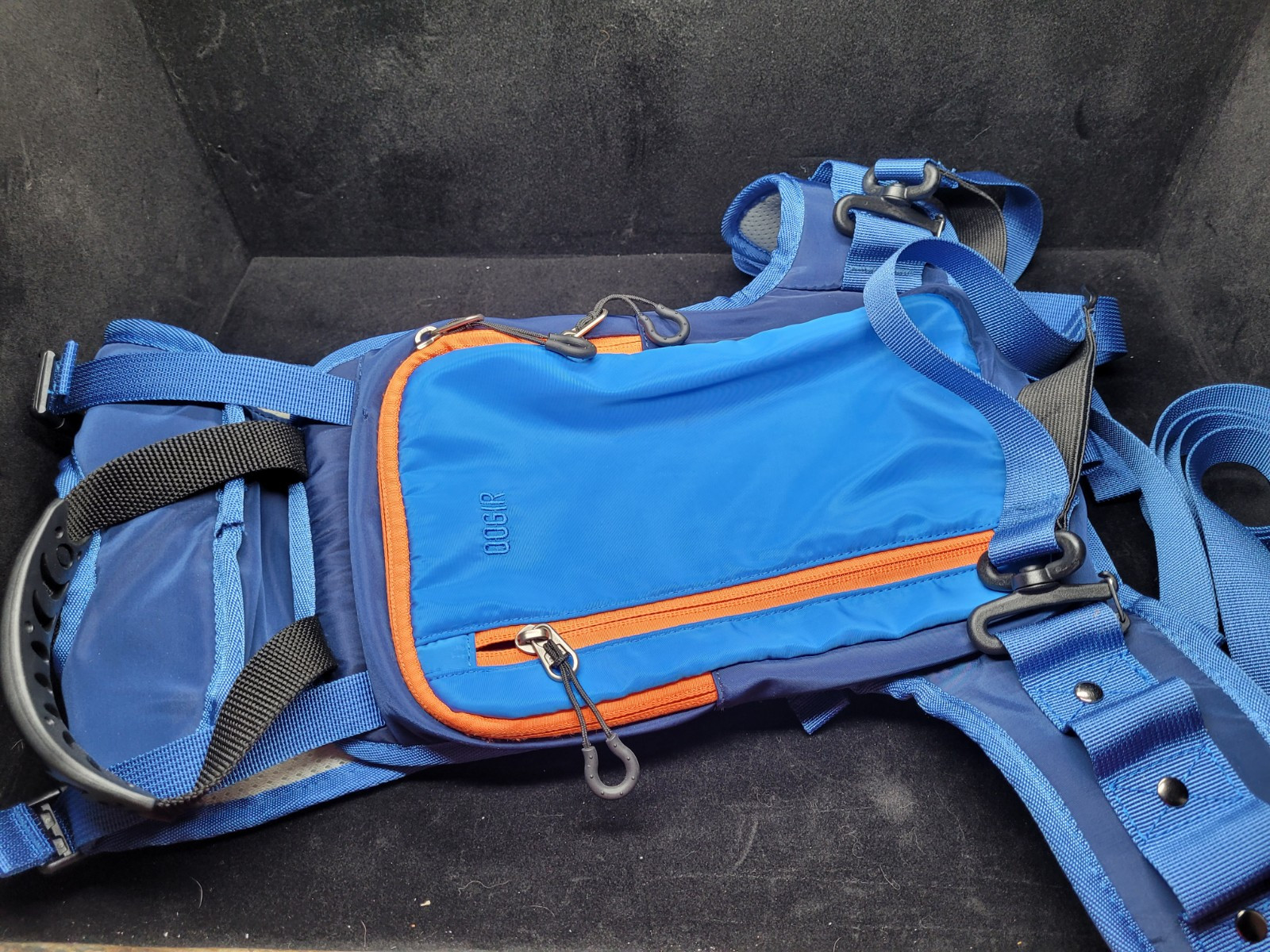 Ski & Snowboard Training Harness for Kids - 2 Guiding Straps to Steer & Control
