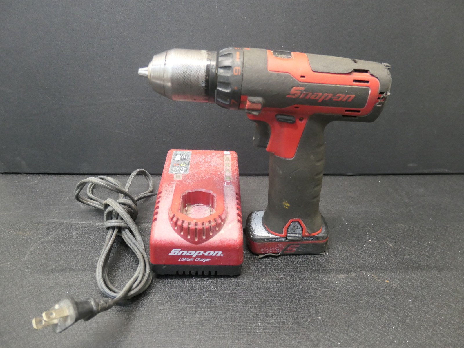 Snap-On CDR761A 14.4V 3/8" Cordless Drill Driver w/ Battery & Charger