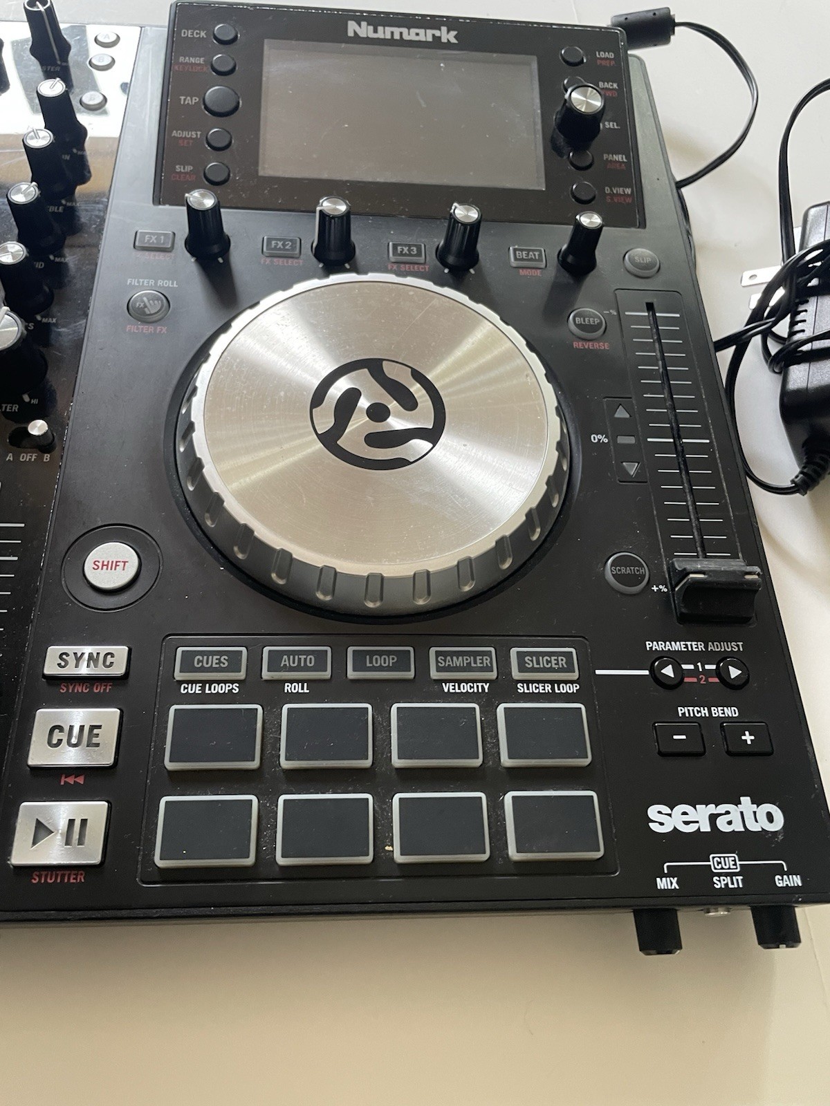 Numark NV 4-Deck Dual-Display USB DJ Controller Turn Tabletop - Black