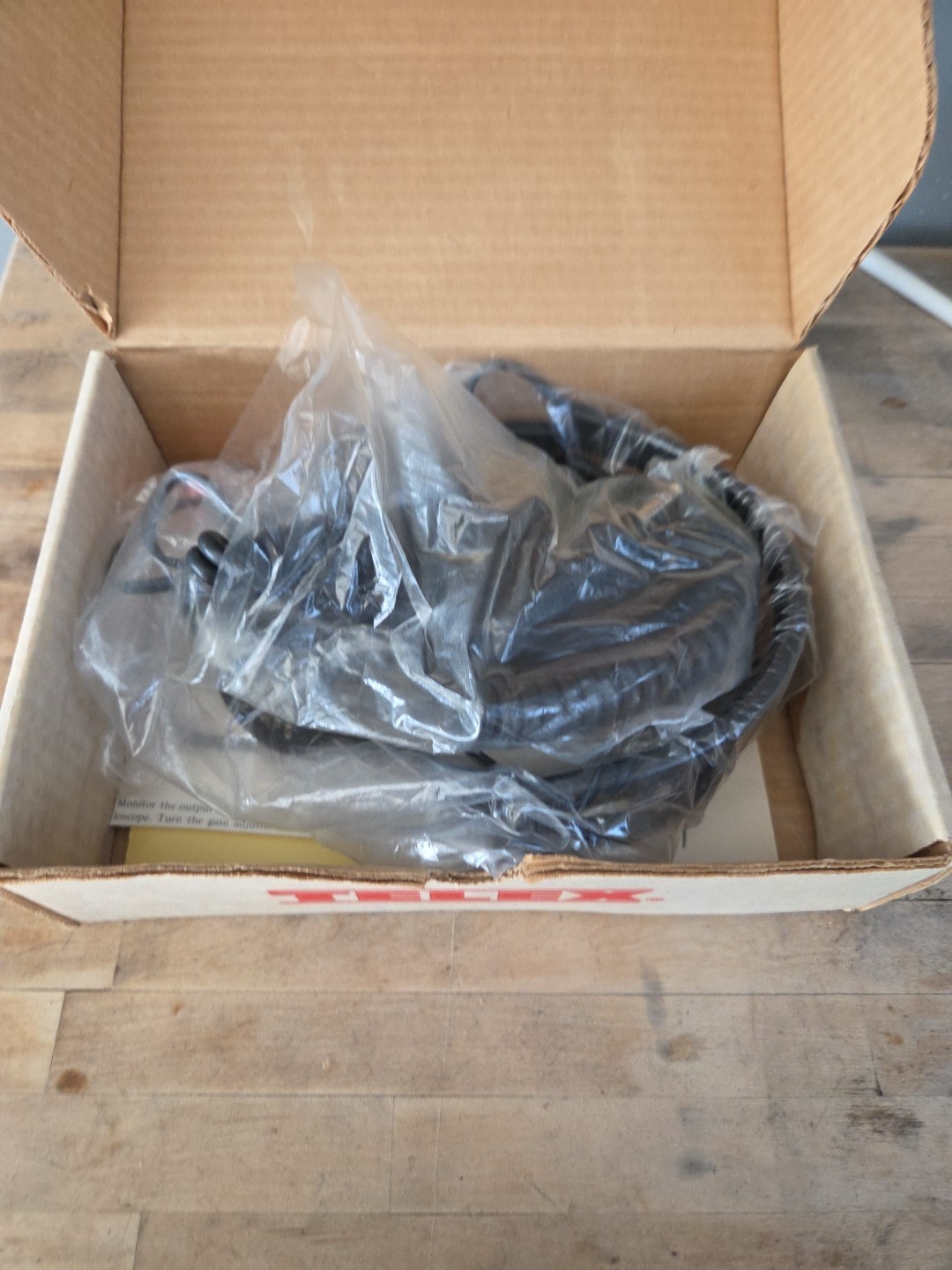 TELEX A610-01 HEADPHONES