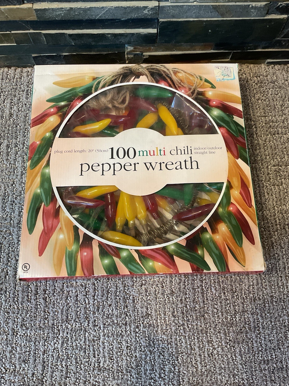 Vintage 100 Multi Chili Pepper Wreath Indoor /Outdoor New 2001
