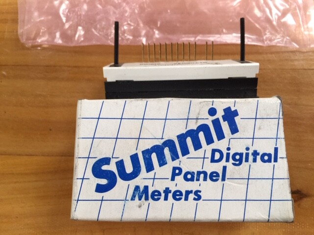 Summit Group Digital Panel Meter SI70604A 20K96 0-200 MVDC LCD 3.5