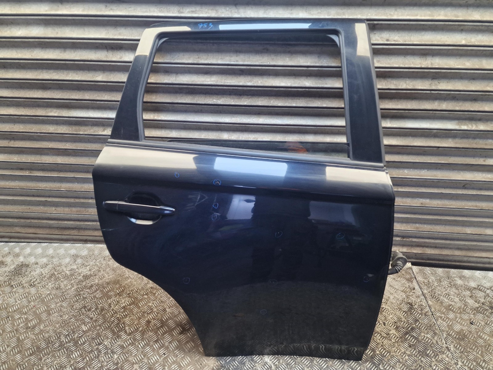 MITSUBISHI OUTLANDER DOOR REAR RIGHT DRIVER SIDE IN BLACK X42A MK3 2013 - 2017