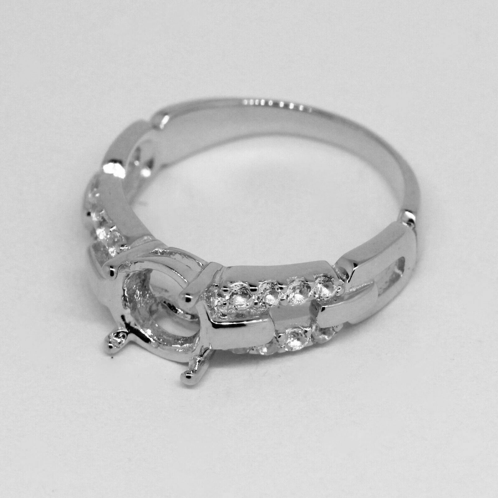 Sterling Silver Semi Mount Ring Setting Round RD 7x7mm Topaz Interlock Chain