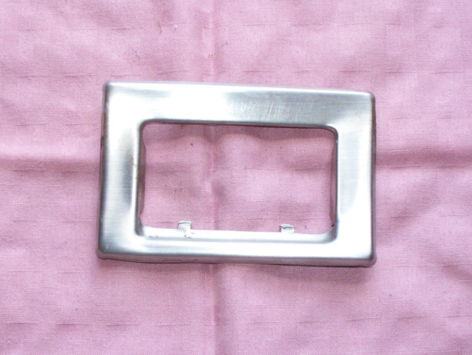 DIXIE-NARCO Coin Return Bezel, Fits Older style machines