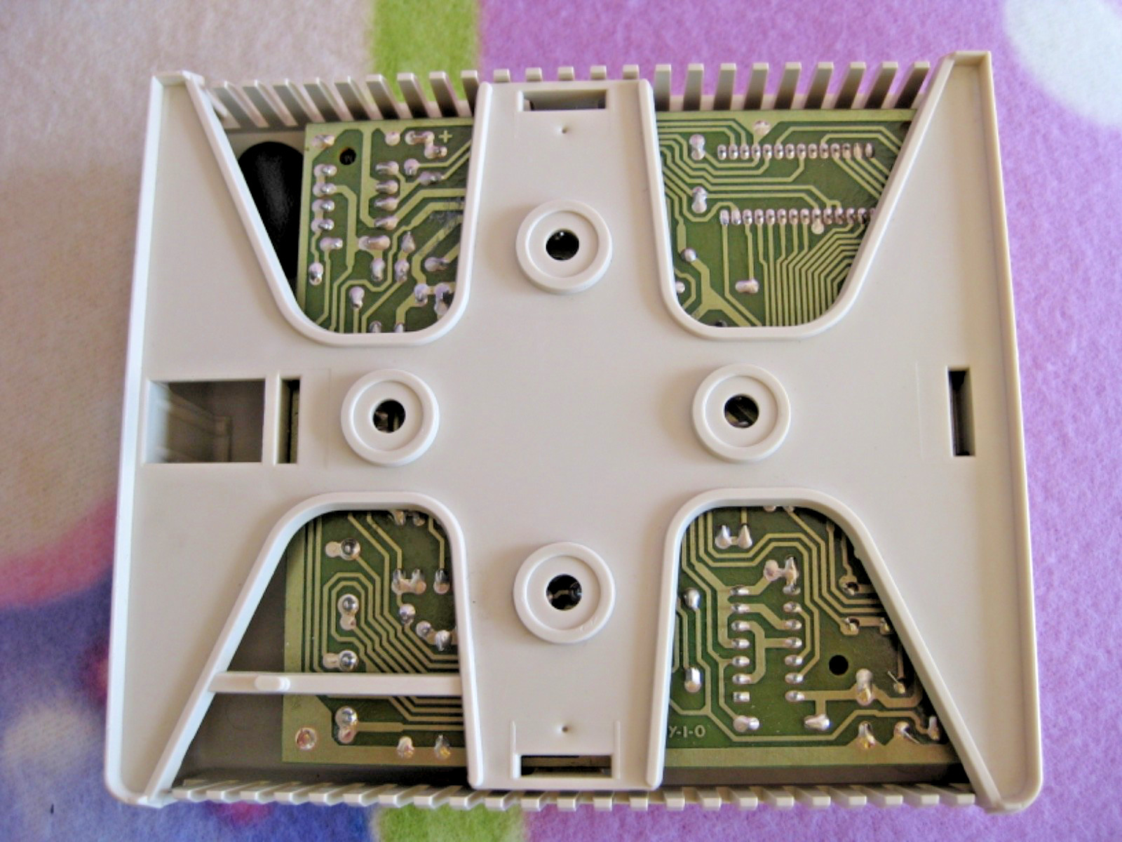 Magic-Stat Model-S2 Thermostat Made by Quad Six Inc
