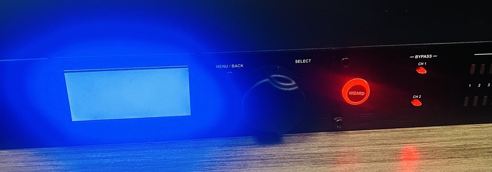 DBX AFS2 Advanced Feedback Suppression Processor Powers On AS IS FOR PARTS