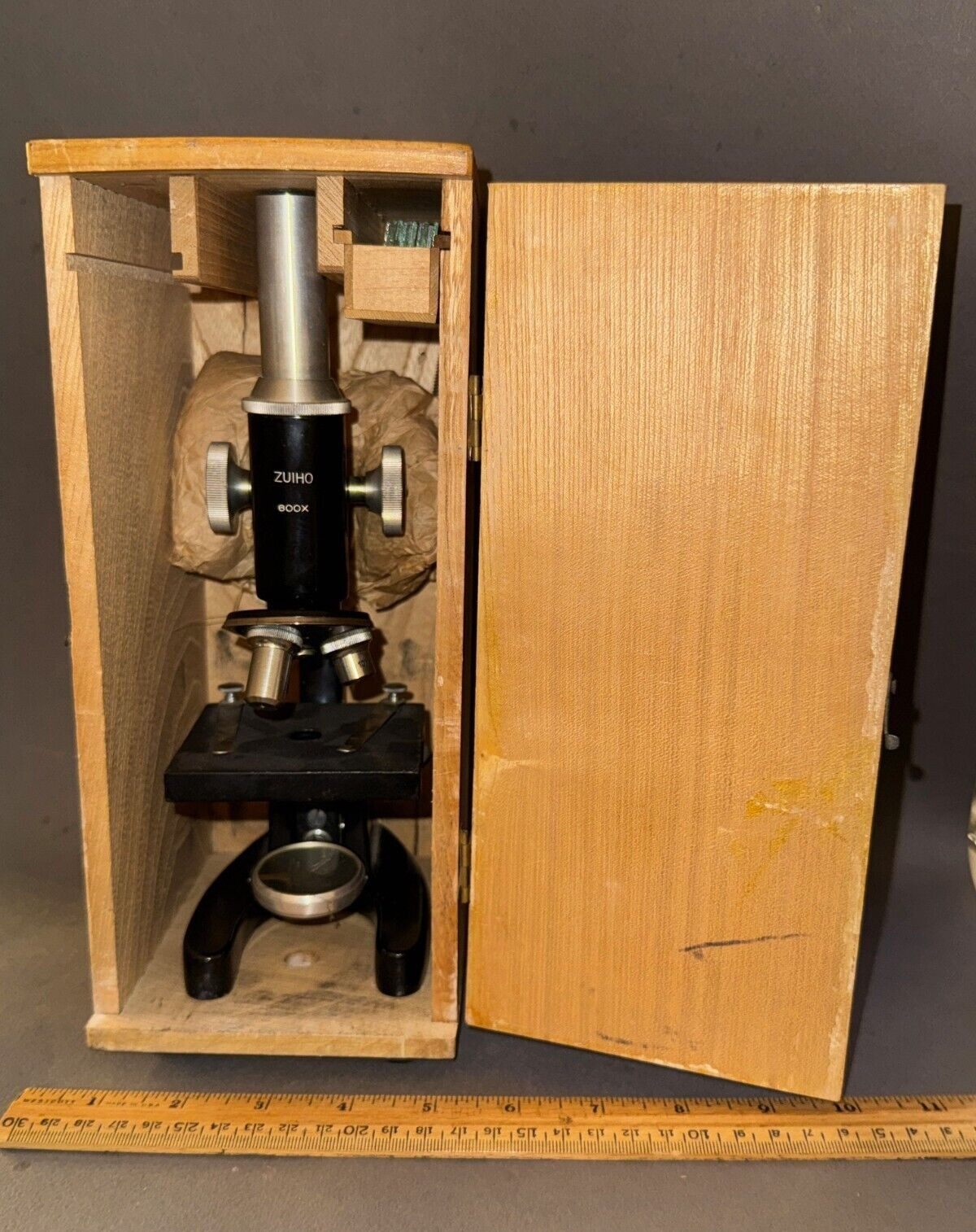 ZUIHO TOKYO 600x MAGNIFICATION MICROSCOPE FOR PARTS/REPAIR IN WOOD BOX VINTAGE