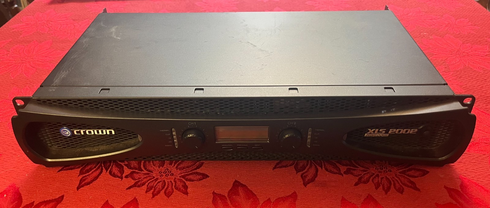 Crown XLs 2002 power amp