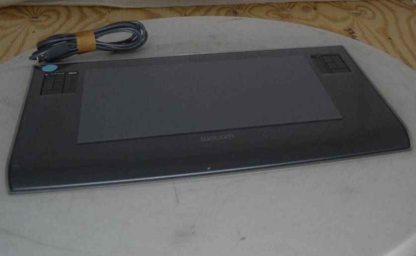 Wacom Intuos 3 PTZ-631W Graphics Tablet SEE NOTES