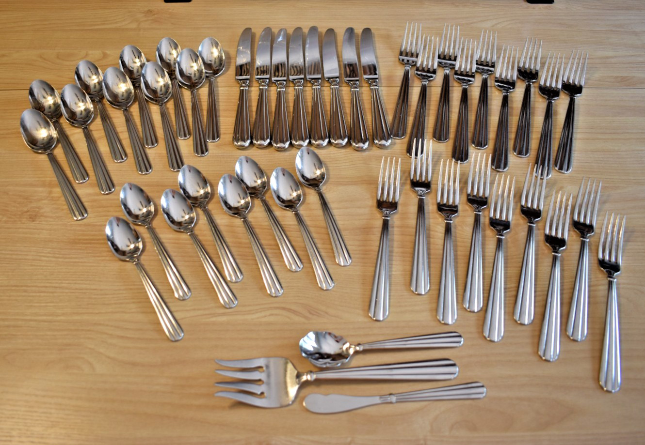 Oneida Unity Pattern USA Heavy Stainless Flatware 47 Pc Service for 8 + Extras