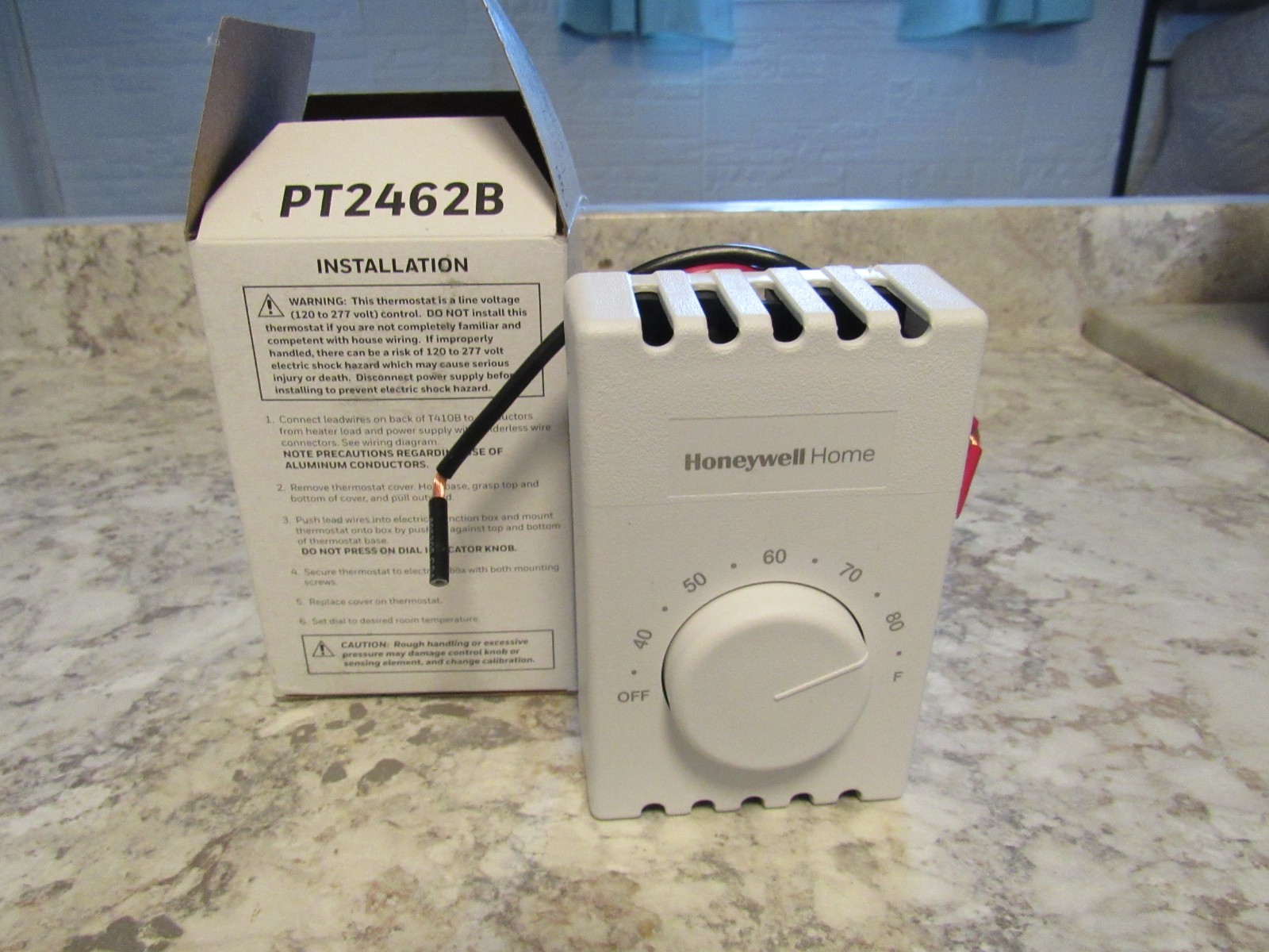 HONEYWELL T410B1004 THERMOSTAT ELECTRIC HEAT DPST 40-80F Degrees