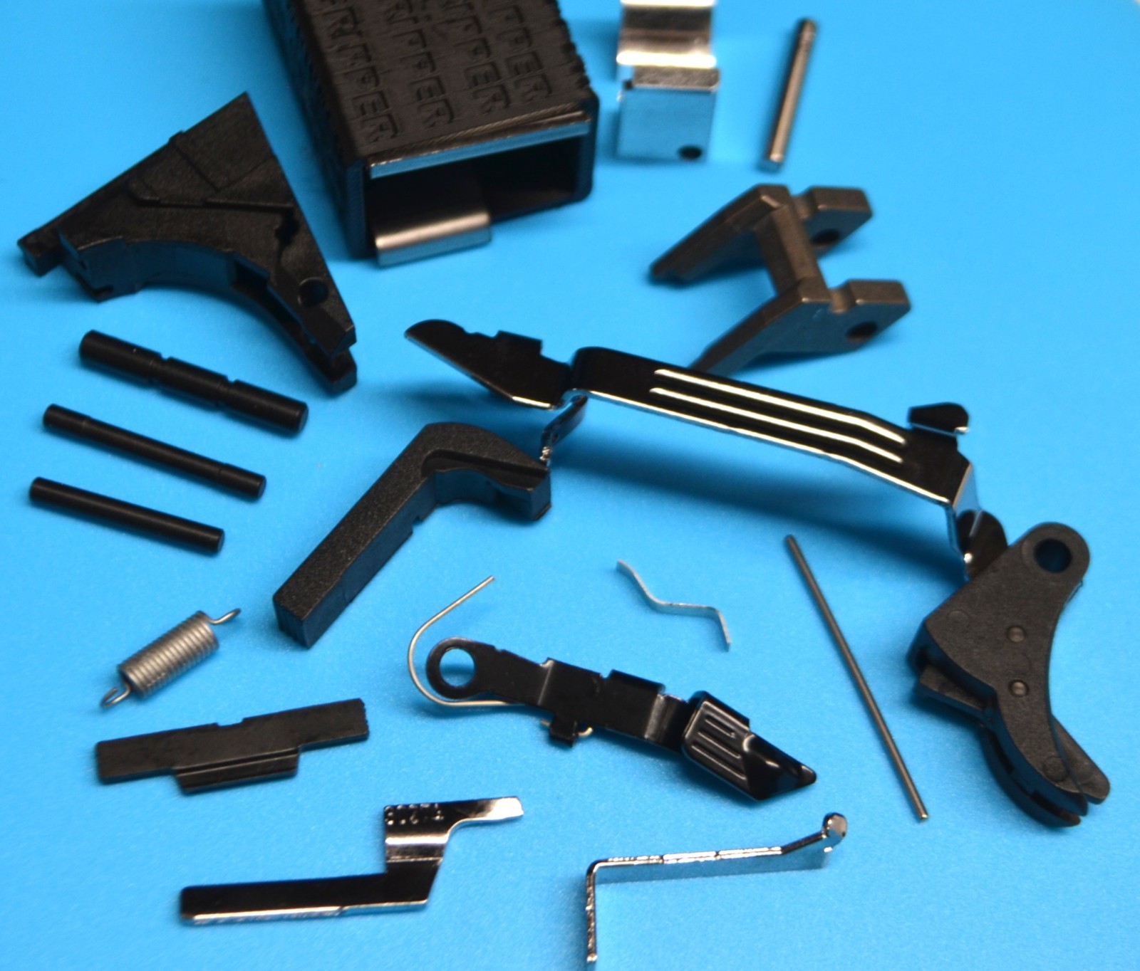 GL0CK 26 Lower Parts Kit for G26 Gen 3 **FREE SHIPPING**OEM LOCK BLOCK*