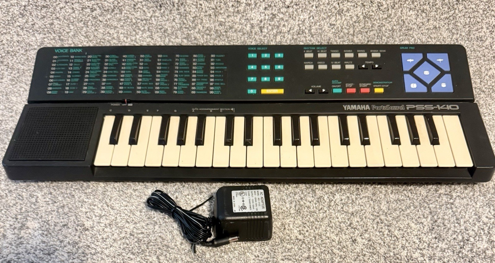 Vintage Yamaha PSS-140 Electronic Keyboard Drum Pad Synthesize Tested & Adapter