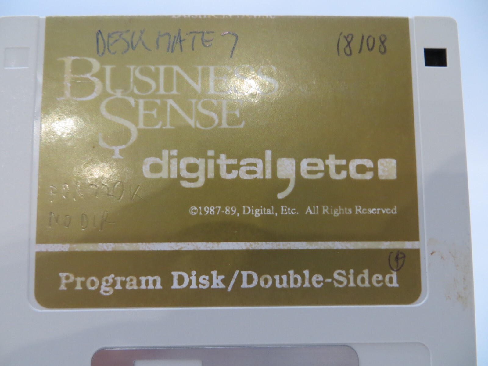 3.5" Floppy Disk BUSINESS SENSE digital, etc. 1989 Computer Program Disc