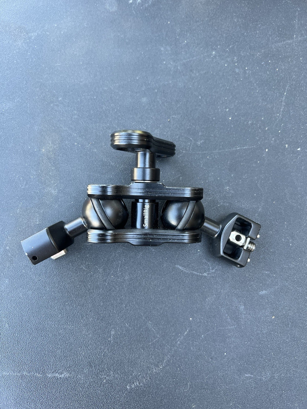 SmallRig Articulating Arm with Double Ballheads With 1/4" Screw -2070B