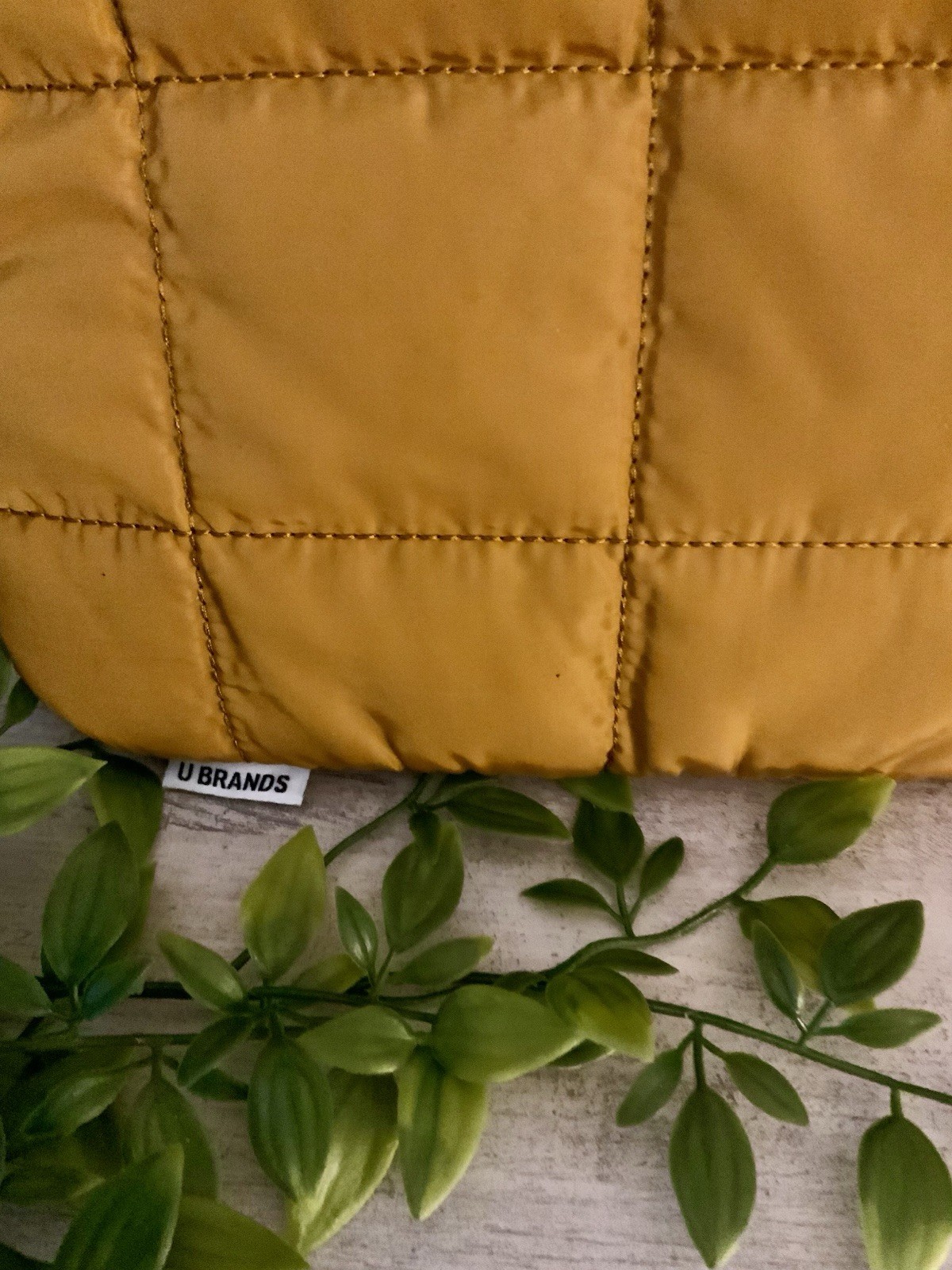 UBRAND PADDED ZIP TECH CASE
