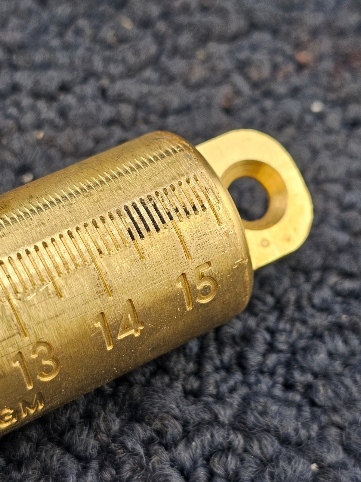 Lufkin 590GM: Solid Brass Plumb Bob/ Tapered Point Tip