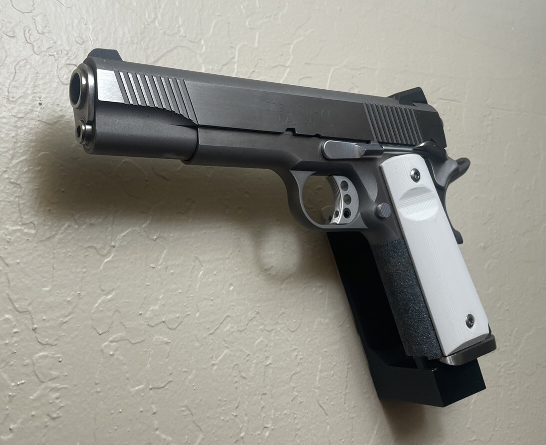 1911 .45 Wall Mount (L) - Low Profile Gun Rack - Handgun Display